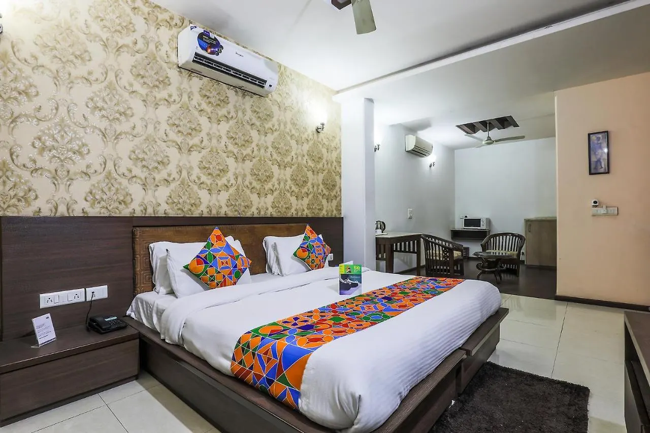 Отель Fabhotel Ur By Ashoka'S Гургаон