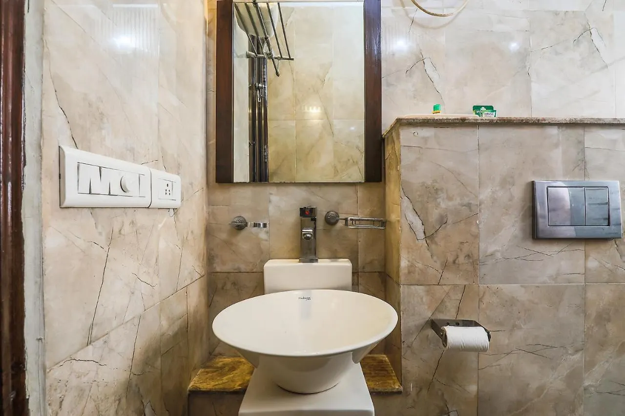 Fabhotel Ur By Ashoka'S Гургаон